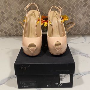 Giuseppe Zanotti Monro Vernice Antico Nude Platform Heel. Size 5.5.